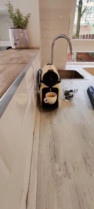 Flora House 3 Minutes From Balaton Дом отдыха Кестхей