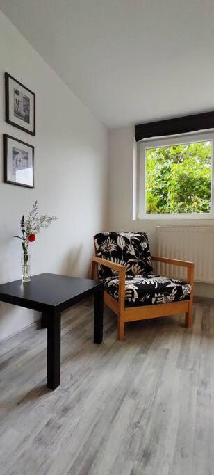 Flora House 3 Minutes From Balaton Будинок відпочинку