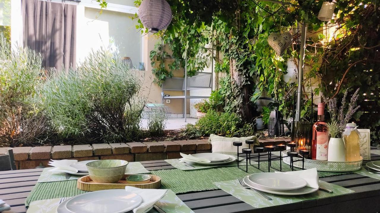 Будинок відпочинку Flora House 3 Minutes From Balaton
