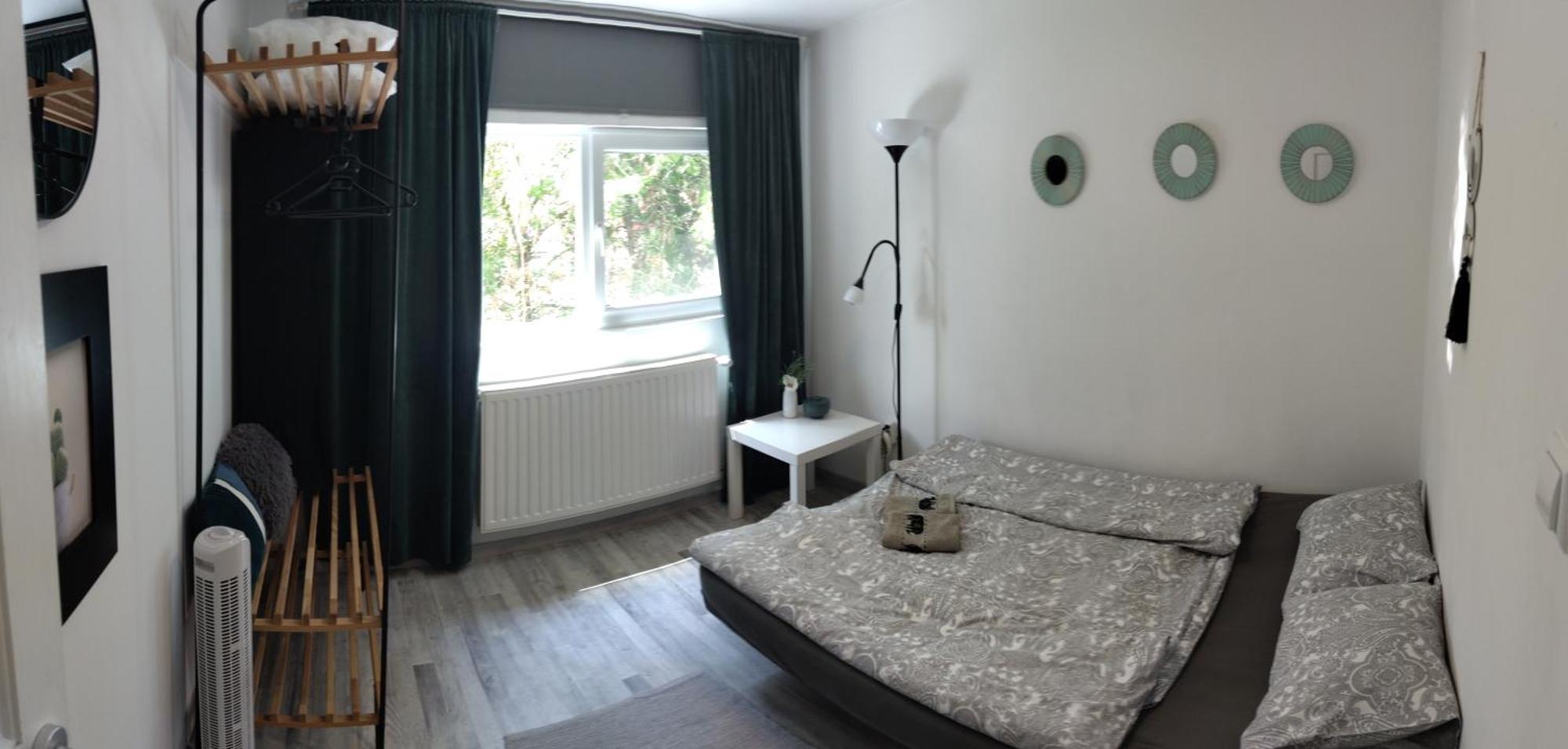 Дом отдыха Flora House 3 Minutes From Balaton
